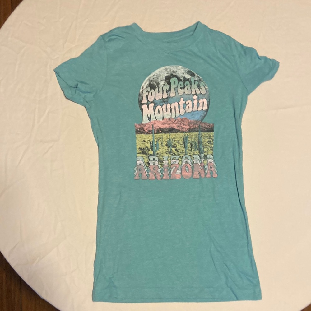 Cute Aeropostal shirt